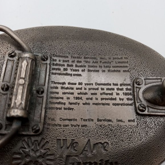 Laundry Service Buckle Wichita KS Domestic Textile Services Kansas Cargo Vintage - Picture 8 of 9